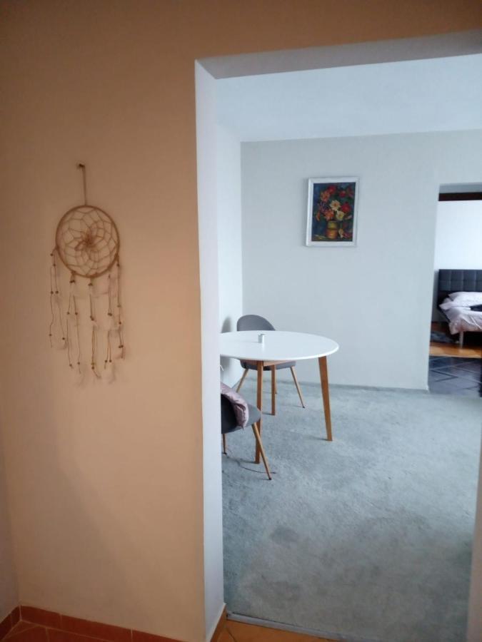 Ferienwohnung Apartament Relax Piatra Neamţ Exterior foto